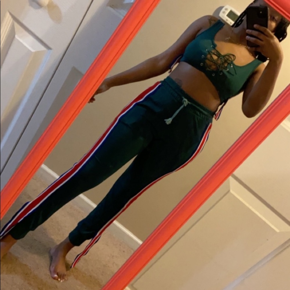 Small two piece set
